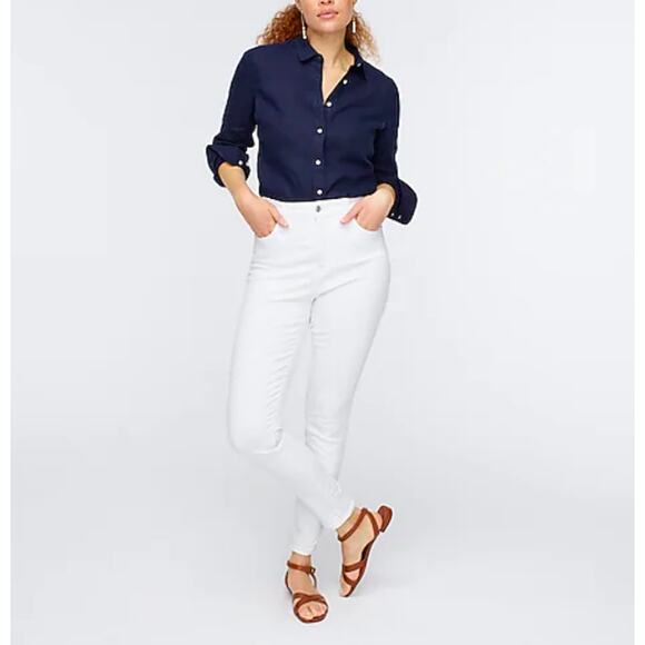 J. Crew L4869 Women's Curvy Toothpick Jeans White Size 36 or 22 NEW - Picture 1 of 6